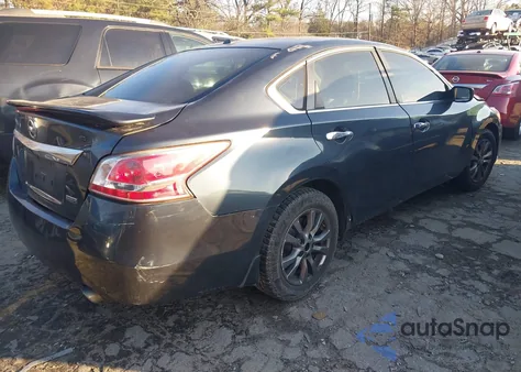 2015 Nissan Altima 2.5 S from USA, damaged, VIN 1N4AL3AP5FC474130